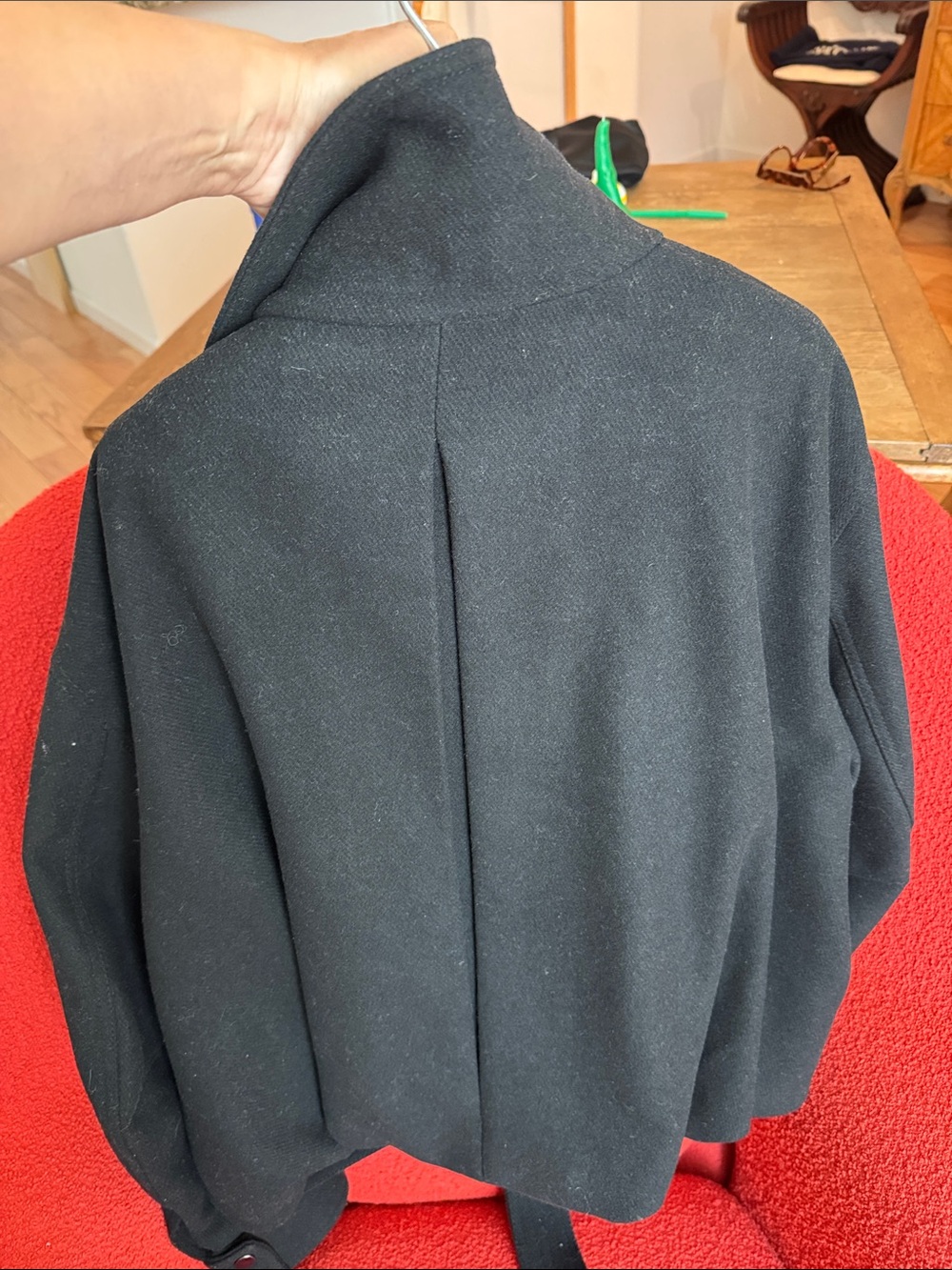 Black Cropped Wool  Jacket - Picture 4 of 5